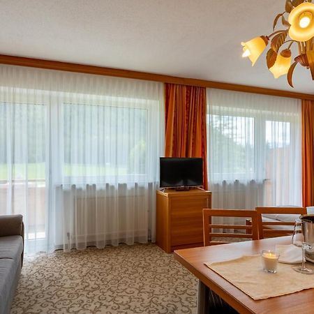 Kinderhotel Laerchenhof Obsteig Bagian luar foto