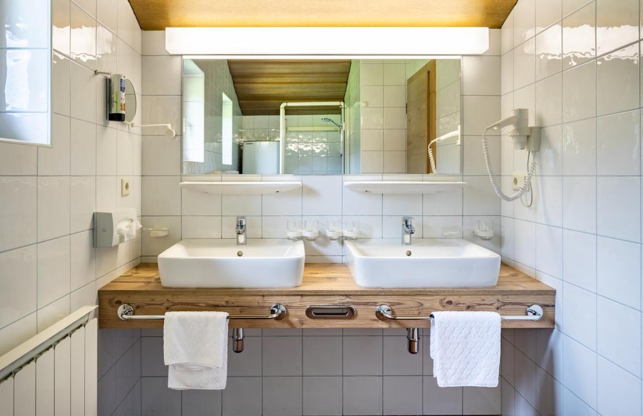 Kinderhotel Laerchenhof Obsteig Bagian luar foto