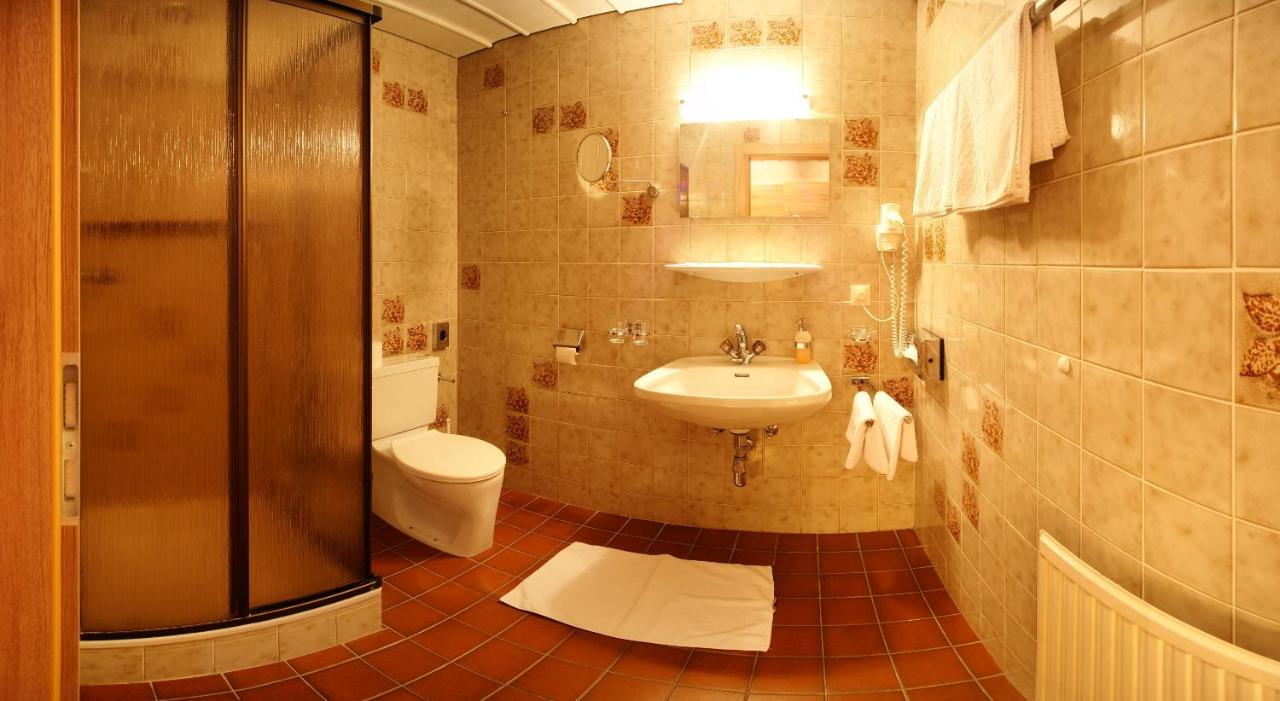 Kinderhotel Laerchenhof Obsteig Bagian luar foto